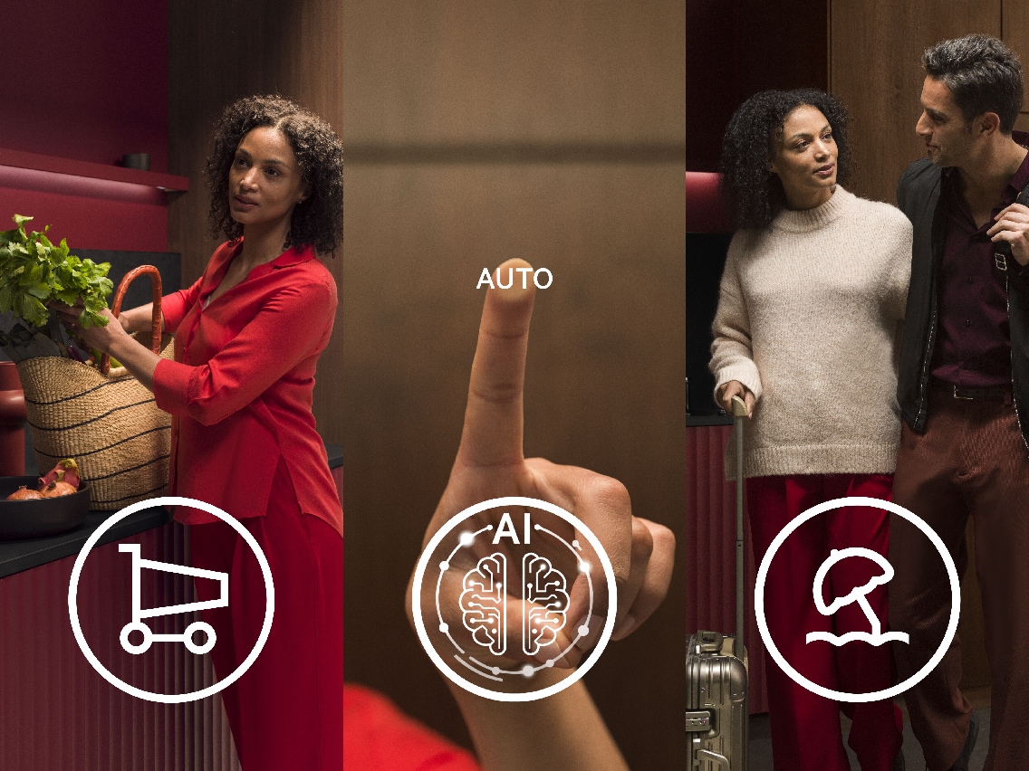 Een collage van drie afbeeldingen met een vrouw in de keuken, een vinger die 'auto' selecteert, en een koppel dat op vakantie gaat.