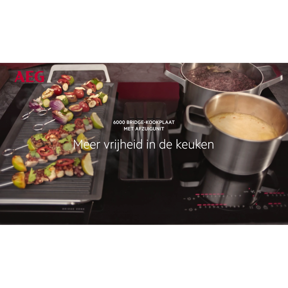 AEG - Kookplaat met afzuiging - NCH84B03CZ