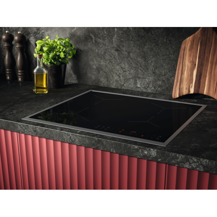 AEG - Inductiekookplaat - TN64IA00XB