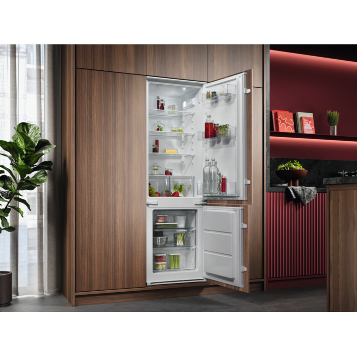 AEG - Inbouw koel-vriescombinatie - NSC5S18ZES