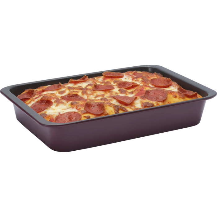 Product in use, filled with a pan pizza