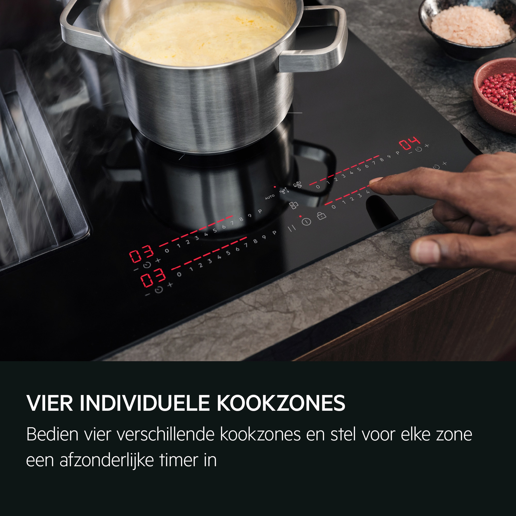 AEG - Kookplaat met afzuiging - NCH84B03CZ