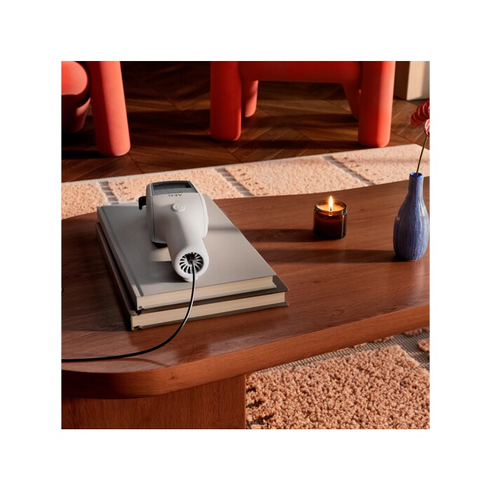 With USB-C charging – recharge anytime, anywhere