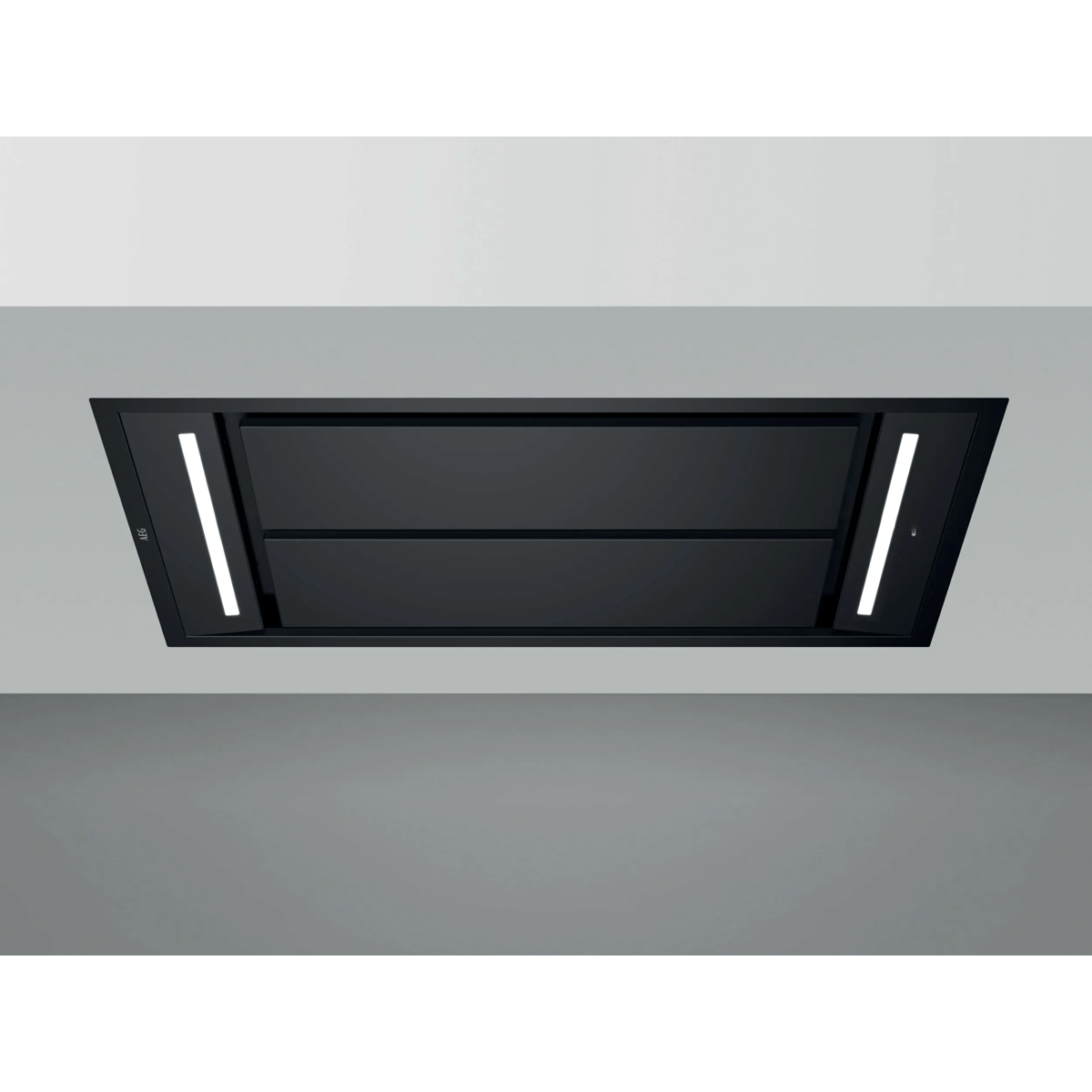 AEG 7000 Plafondafzuigkap 90 cm Mat zwart